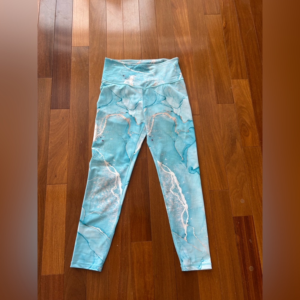 Fit Booty Blue Marble Print Leggings size M